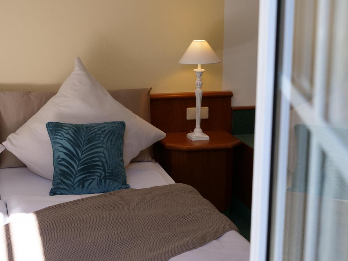 Privathotel Bremer Bergisch Gladbach Exterior foto
