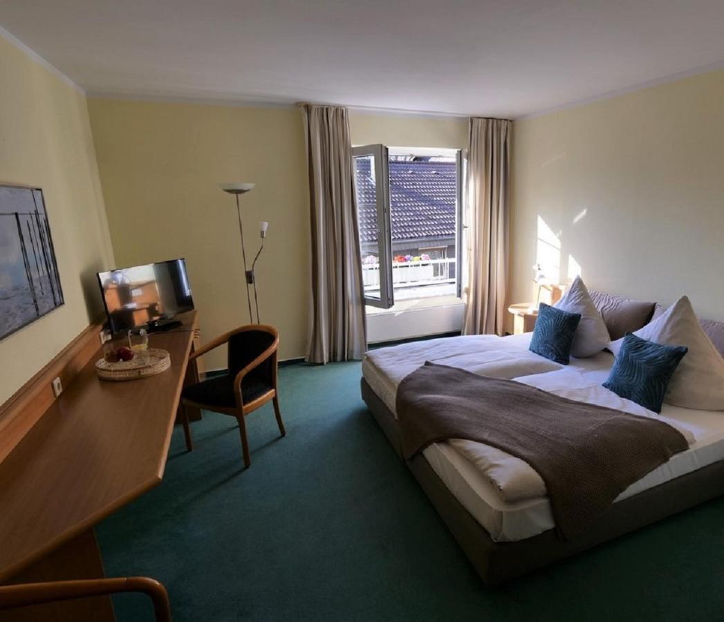 Privathotel Bremer Bergisch Gladbach Exterior foto