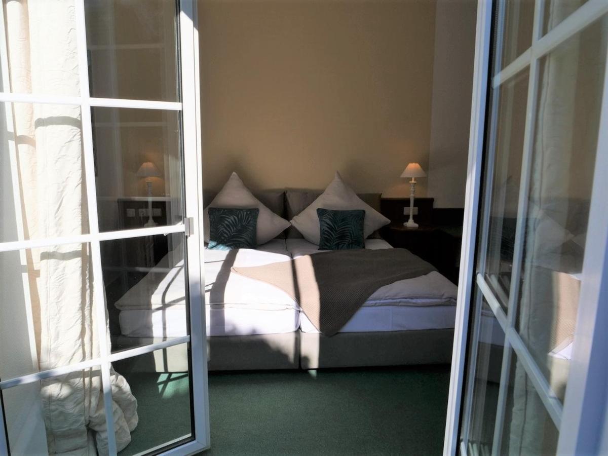 Privathotel Bremer Bergisch Gladbach Exterior foto